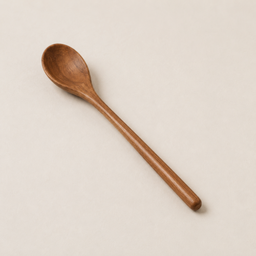 MOC-RT-CSP-01 MOCCALO wooden coffee spoon with visible natural grain on a cream background
